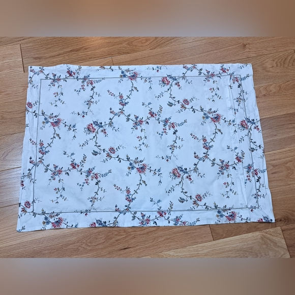 Ikea Stenort Floral Pillowcase Standard - Picture 2 of 9